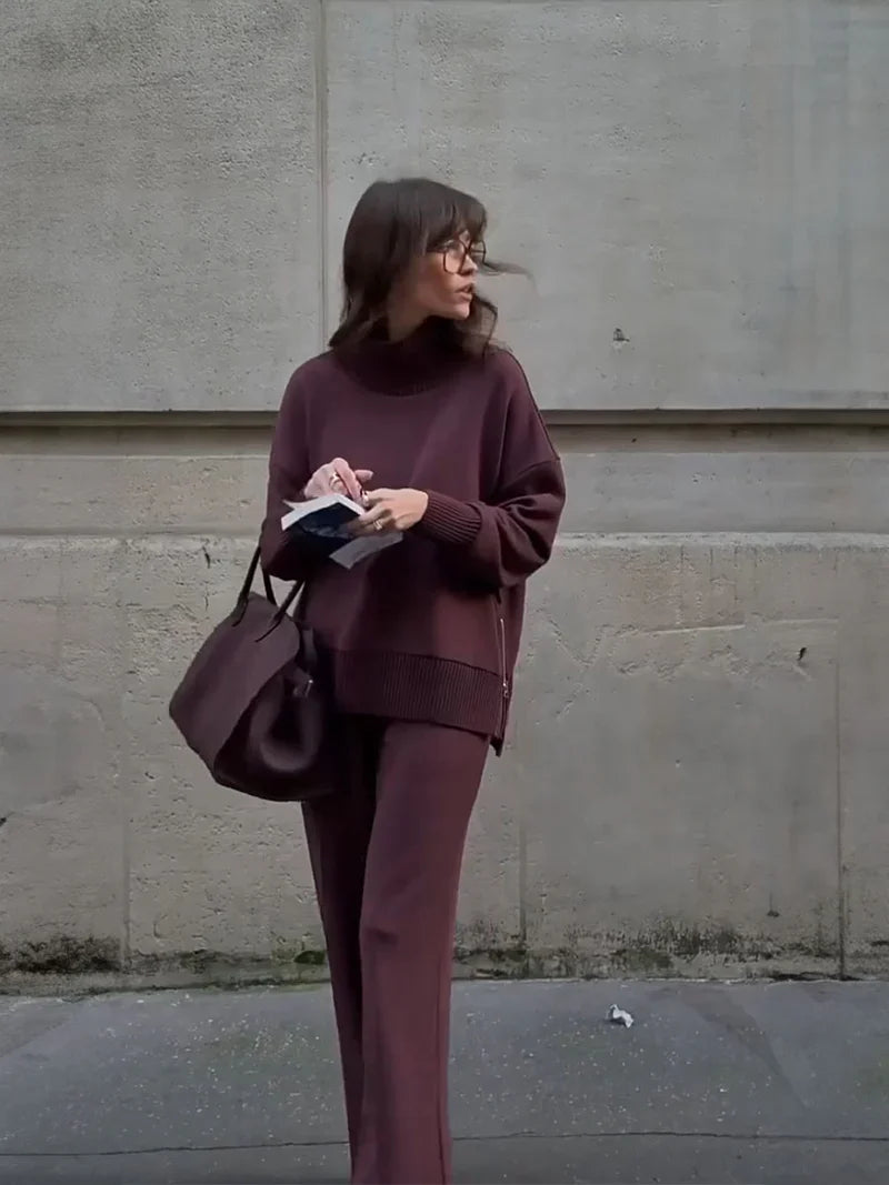 Monikaa - Komplet luźnej bluzy i spodni pasujących do siebie