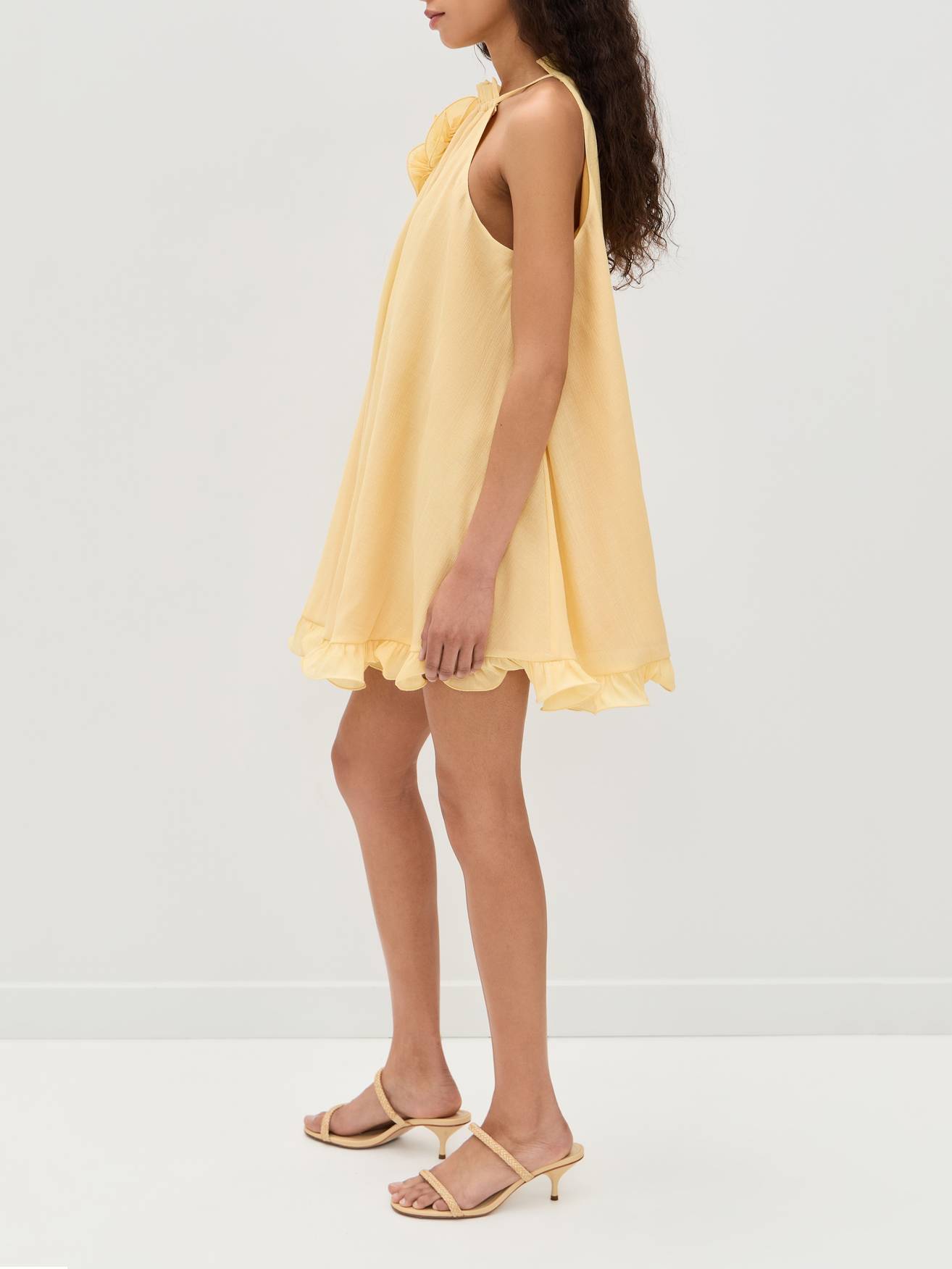 EMAILA | Sukienka w Kwiaty w Stylu Wakacyjnym